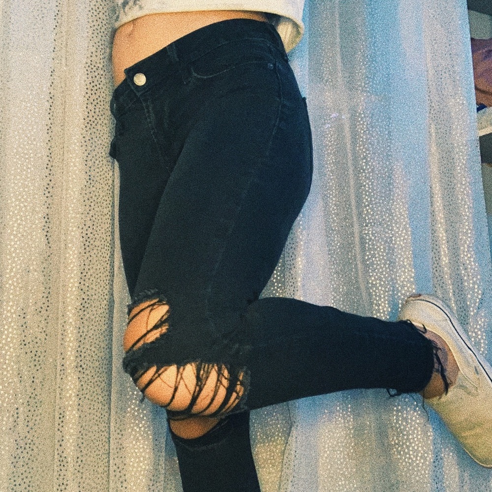 Rockstar black ripped jeans